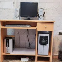 میز کامپیوتر
