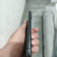 ایفون ۱۱ نرمال