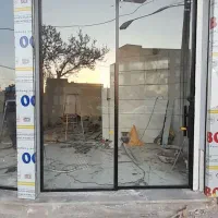 نصب شیشه
