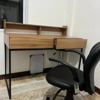 میز کار و صندلی اداری