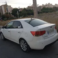 کیا سراتو اتوماتیک 2000cc، مدل ۲۰۱۰ نقد و اقساط|خودرو سواری و وانت|مشهد, دانشجو|دیوار