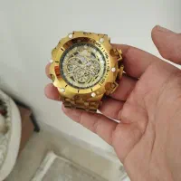 ساعت اینویکتا