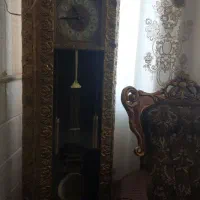 ساعت ایستاده برنز سالم وتمیز تمیز