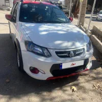 کوییک آر سفید قرمز ۱۴۰۲