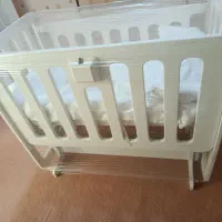 تخت کنار مادر گهواره دار و تنظیم ارتفاع سفارشی