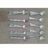 قاشق چنگال درحد برای ۳۰نفر مهمون بفروش میرسد