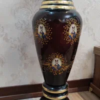 گلدان شیشه‌ای طرح شاه عباسی