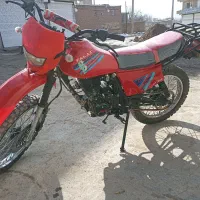 موتورسیکلت dt200 فلات