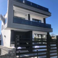 ویلا نما مدرن با مدارک کامل روف درلتینگان