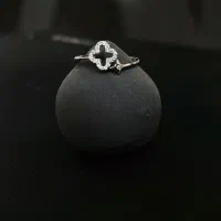 انگشتر نقره ونکلیف|جواهرات|لاهیجان, انقلاب|دیوار