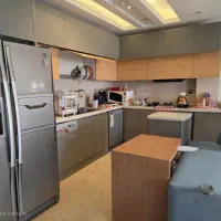 ۶۵متر/فول امکانات/سالن پرده خور/دسترسی مترو