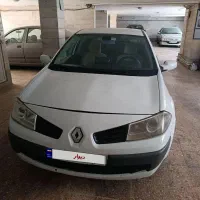 مگان تمیز  سالم و بی خط خش
