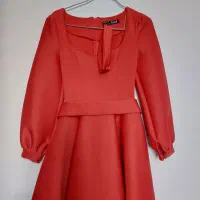 لباس عروسکی