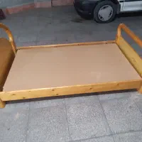 تخت چوبی نوجوان|تخت و سرویس خواب|قم, بنیاد|دیوار