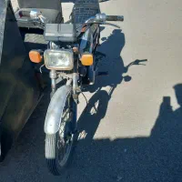 فروش موتورسیکلت هوند۱۲۵
