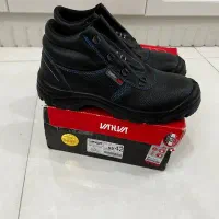 کفش ایمنی و کوهنوردی