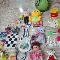 کلی اسباب بازی شطرنج توپ گیتار عروسک