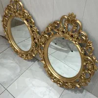 یک جفت آینه سلطنتی طلایی