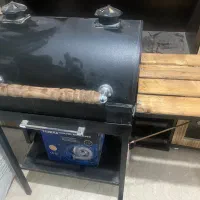 باربیکیو زغالی به همراه فن