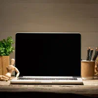 ادیتور اینستاگرامی هستم