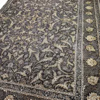 یک عدد رو فرشی  دوازده متری کش دار مخمل