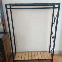 رگال لباس فلزی چوبی