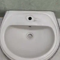 روشویی درحد نو سایز بزرگ|لوازم سرویس بهداشتی|سراب, |دیوار