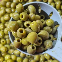 انواع زیتون طارم کیلویی 40|خوردنی و آشامیدنی|رشت, جهاد|دیوار