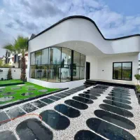 مینیمال شیک اقساطی با 2 میلیارد