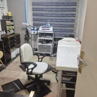 اجاره اتاق در سالن زیبایی واقع در اشرفی اصفهانی