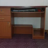 میز تحریر و کامپیوتر|میز تحریر و کامپیوتر|بندر گز, |دیوار