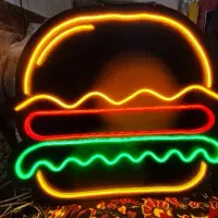 تابلو نئون و ال ای دی چشمک زن