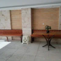 نیمکت و میز