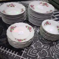 ظروف گل سرخ فروشی