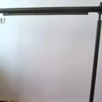 تعدادی دار قالی با ابزار