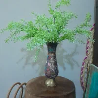 تعدادی گل مصنوعی خارجی نو