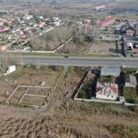 زمین مسکونی/بر اول جاده اسفالت|فروش زمین و ملک کلنگی|رشت, بازار|دیوار