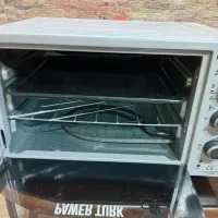 توستر تمیزو سالم ترک