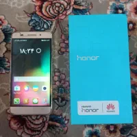 گوشی هاوایی honor 4x +کارتن به بالاترین پیشنهاد