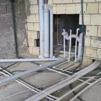 تاسیسات ساختمان لوله کشی داوری