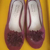 کفش بچگانه دخترانه و پسرانه کارکرده،سالم.