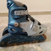 کفش اسکیت سایز قابل تغییر|دوچرخه، اسکیت، اسکوتر|تهران, شهرک ولیعصر جنوبی|دیوار