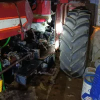 تراکتور مدل ۸۱ تمیز مدارک کامل با دیکس سه ستاره|خودرو سنگین|شادگان, |دیوار