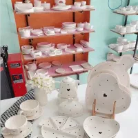 فروش  کیف چرم ودستبند چرم وچیزهای دیگه