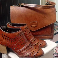 کیف وکفش چرم