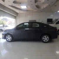 تویوتا یاریس سدان