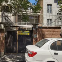خانه کلنگی دو طبقه، شمالی