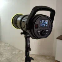 فلاش پرتابل عکاسی تربپو 500 ژول با پایه|دوربین عکاسی و فیلم‌برداری|کرج, کمال‌شهر|دیوار