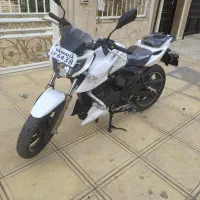 اپاچی۲۰۰مدل ۹۶