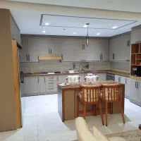 اجرای کابینت وکمددیواربا20سال سابقه کار